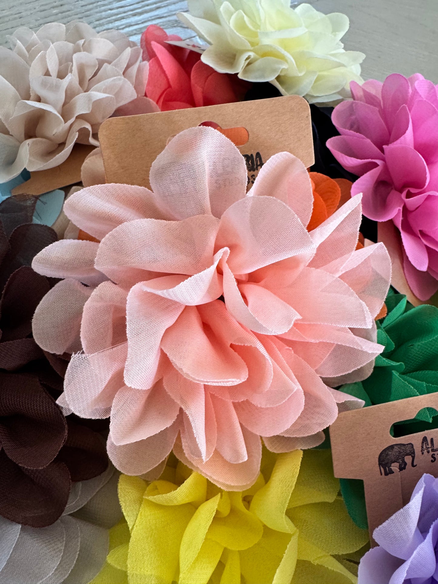 4" Collar Flower