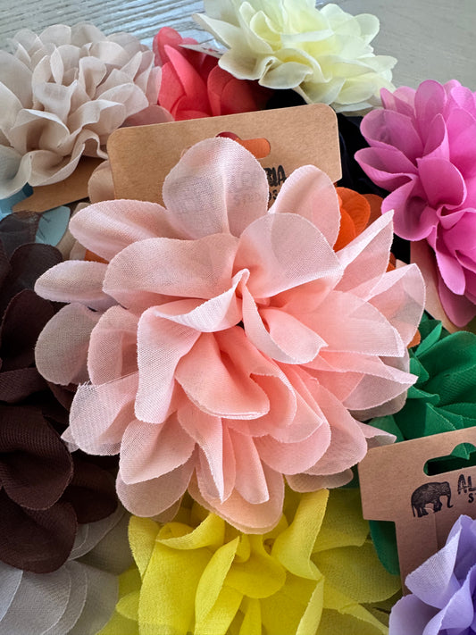 4" Collar Flower